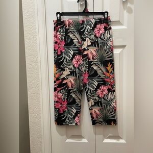 Floral Print Cropped capris